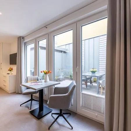 Haus-andersen-ferienwohnung-2 Διαμέρισμα *